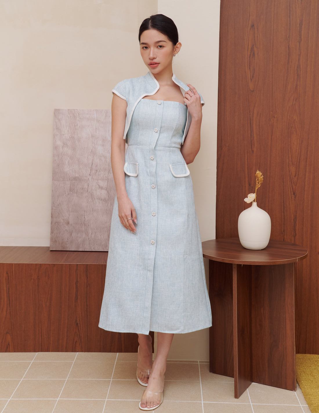 Bella Tweed Padded Midi Dress in Blue