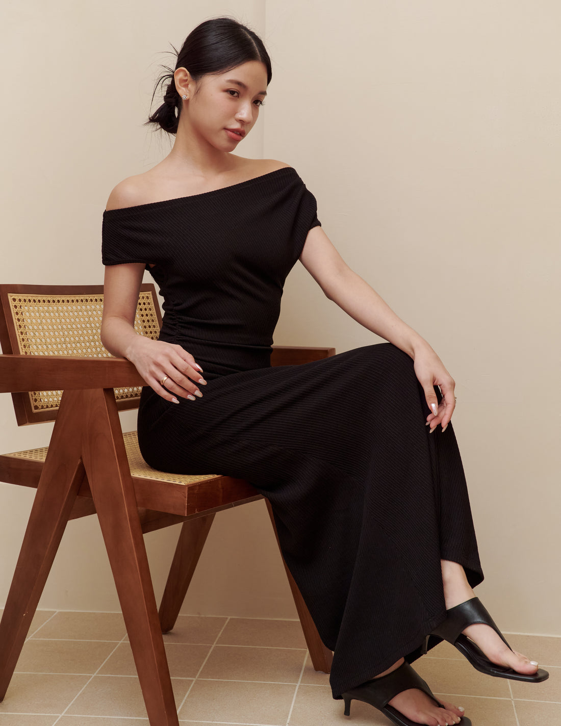 Louise Ruched Knit Dress in Black