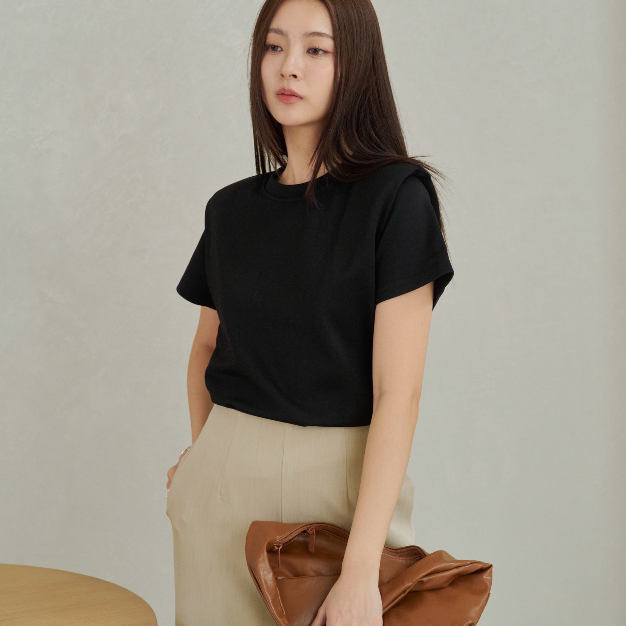 Gigi Shoulder Padded Muscle Tee in Black