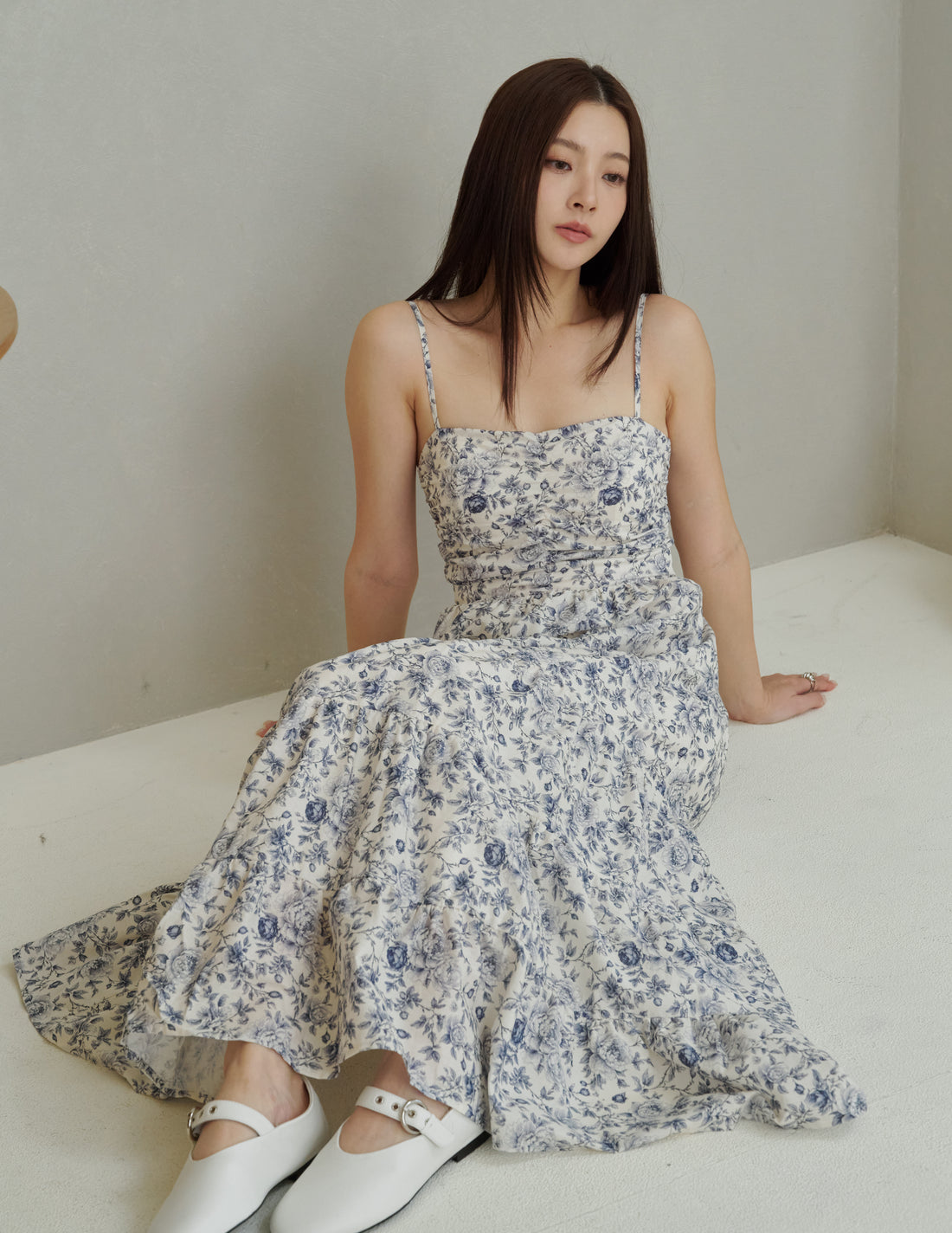 Lyndsey Padded Maxi Dress in Blue Floral