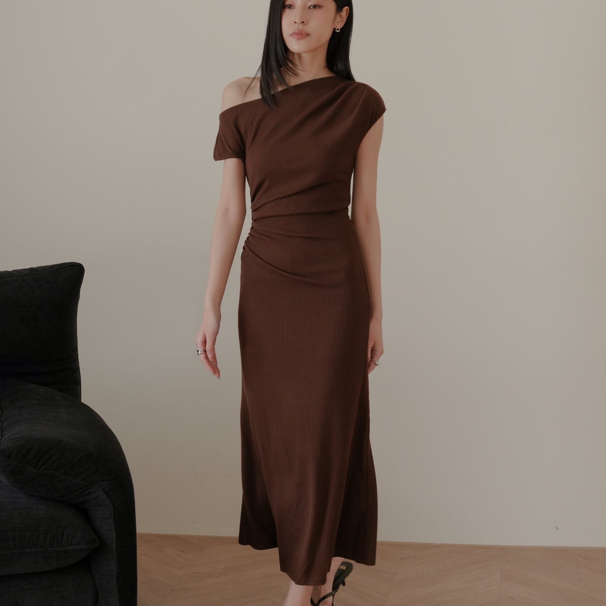 Louise Ruched Knit Dress in Brown