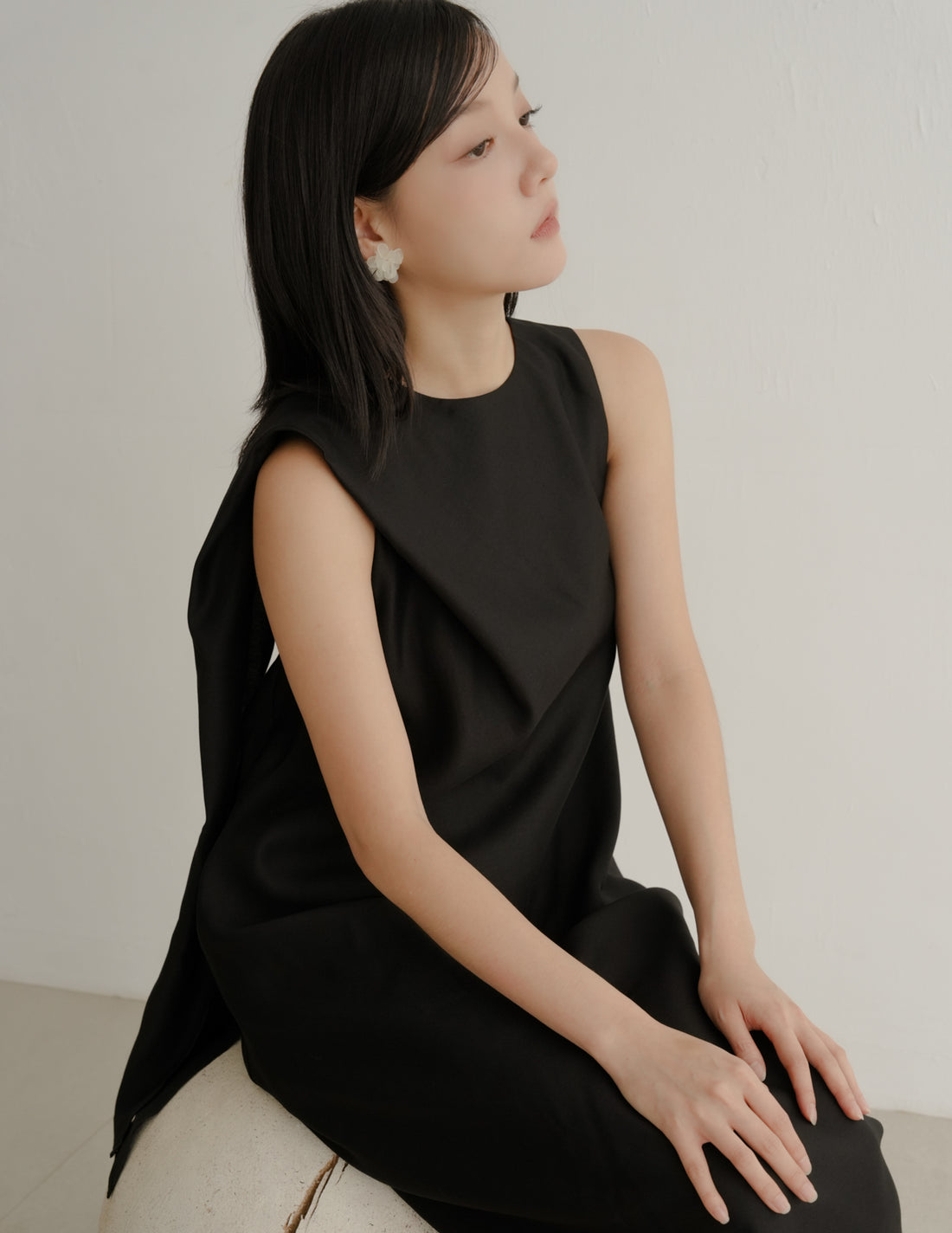 Ryleigh Scarf Dress in Black