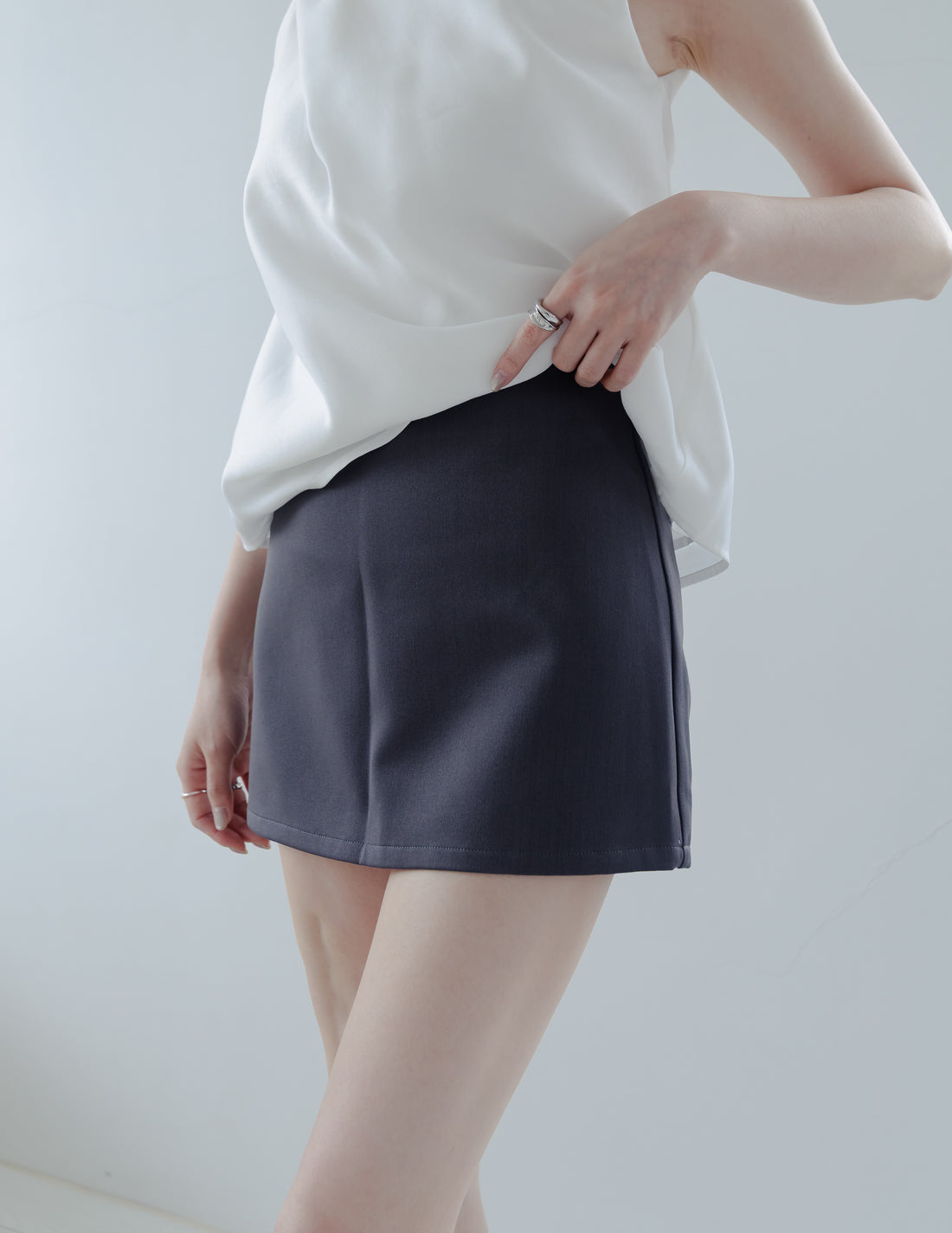 Dani Mini Skorts in Charcoal